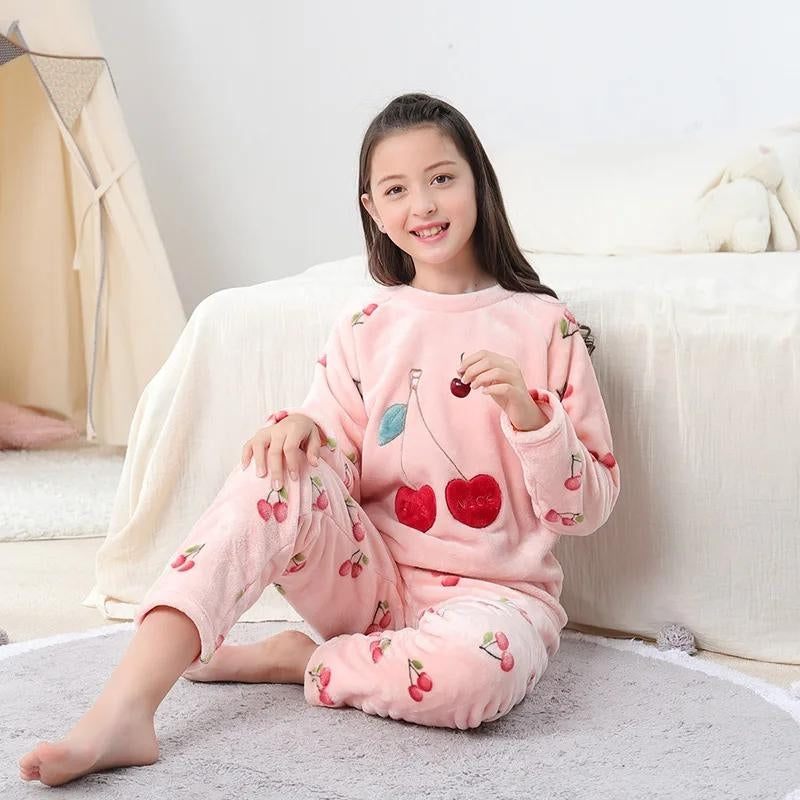 Pyjama velours fille 14 ans sale