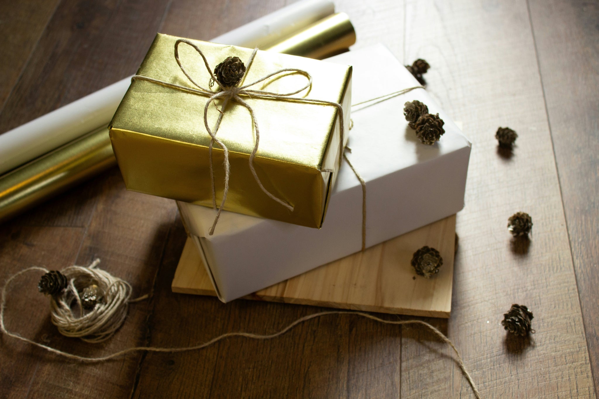 Cadeaux cocooning à offrir : idées douces et réconfortantes pour petits et grands