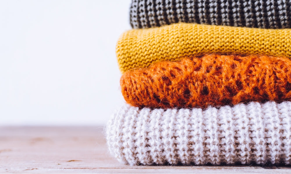 Comment appelle-t'on un pull sans capuche ?