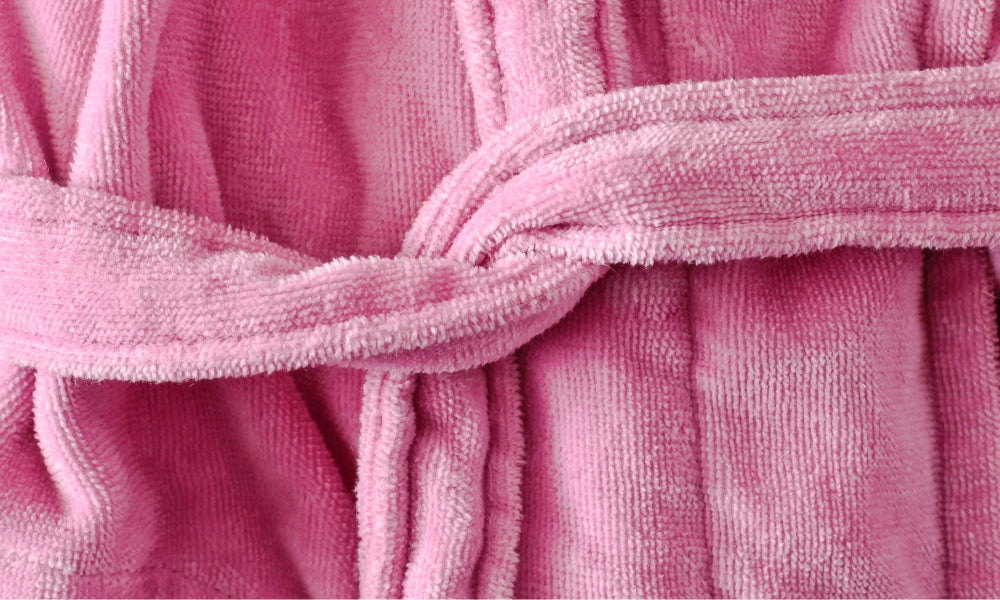 Découvrez l'indispensable robe de chambre !
