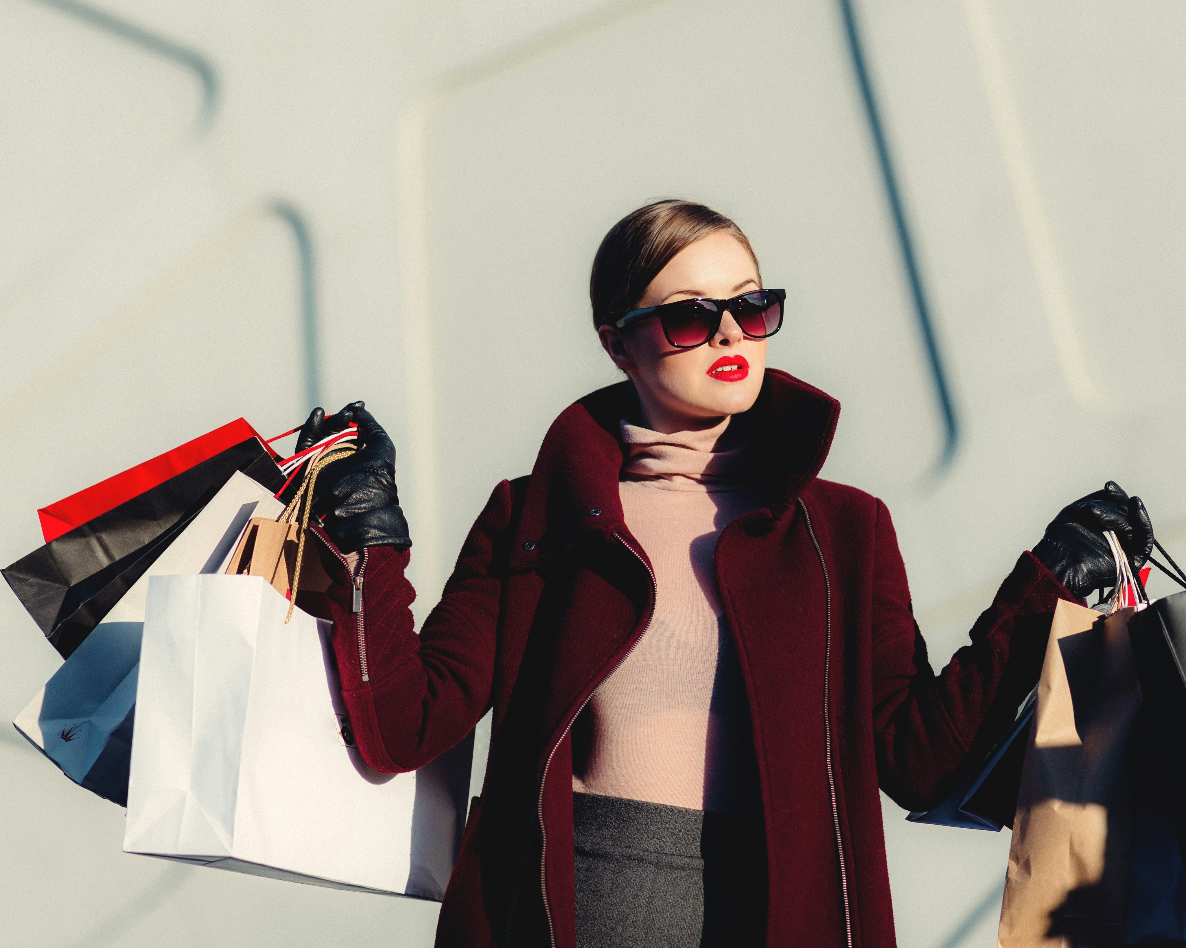Comment avoir du style sans se ruiner : conseils mode petit budget