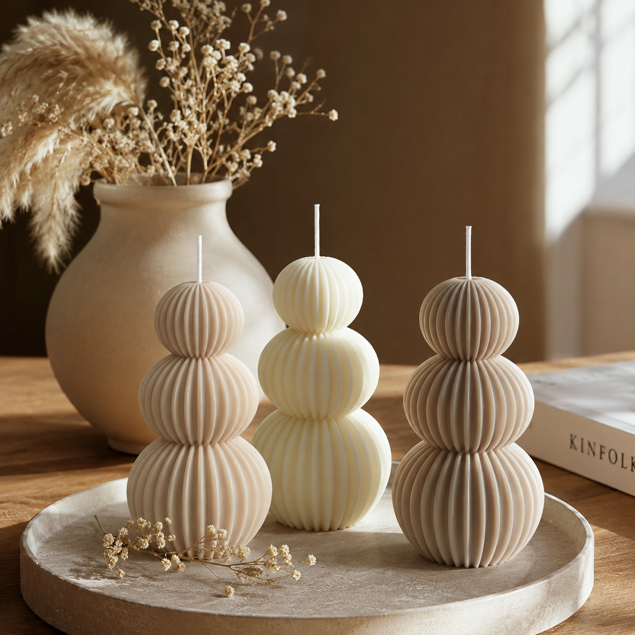 Bougie décorative au design torsadé