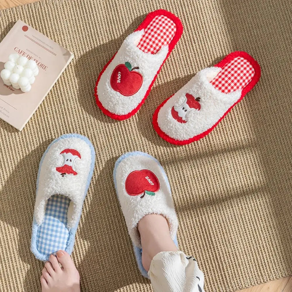 Chaussons Pilou Pilou à motif pomme