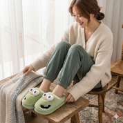 Chaussons peluche gros yeux pour femme