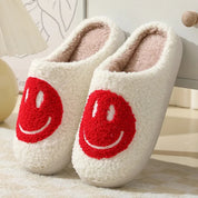 Chaussons pilou pilou smile blanc et rouge