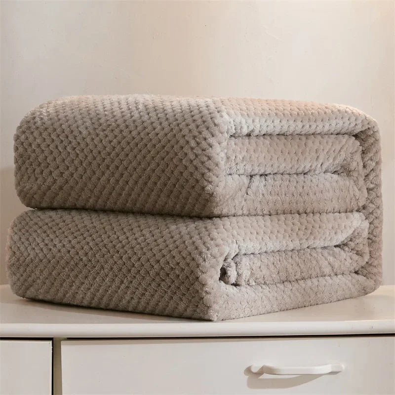 Couverture chaude en velours moelleux et confortable pour cocooning