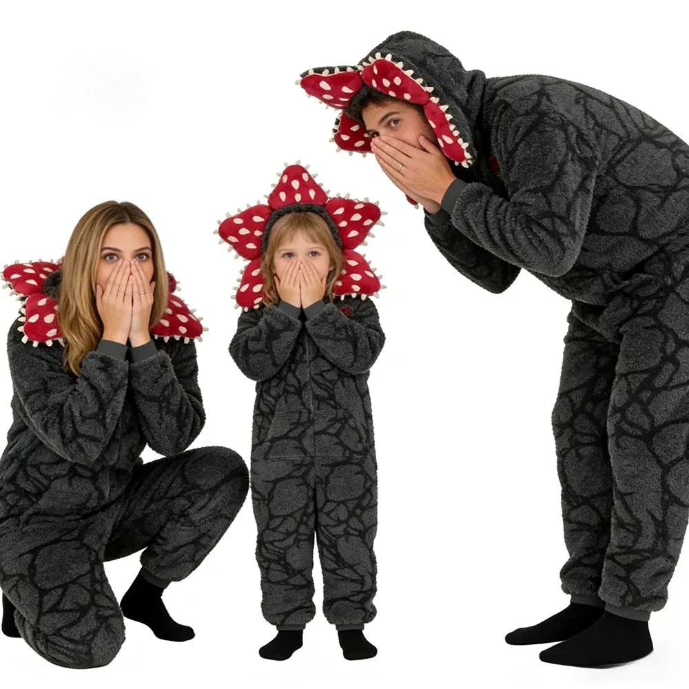 Pyjama Pilou Pilou avec capuche monstre