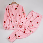 Pyjama Pilou Pilou avec motifs de fraises