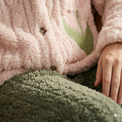 Pyjama doux pilou pilou fleuri rose et vert nuit cocooning
