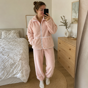 Pyjama polaire femme rose doux et chaud pour l'hiver