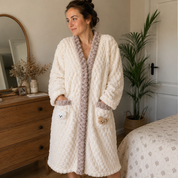 Robe de chambre hiver femme blanche et violette