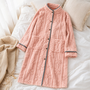 Robe de chambre polaire rose femme douce et confortable