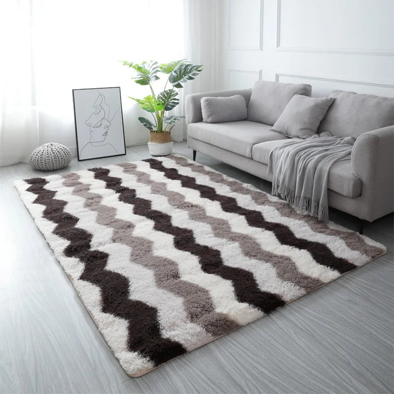 Tapis graphique noir et blanc pour chambre et salon