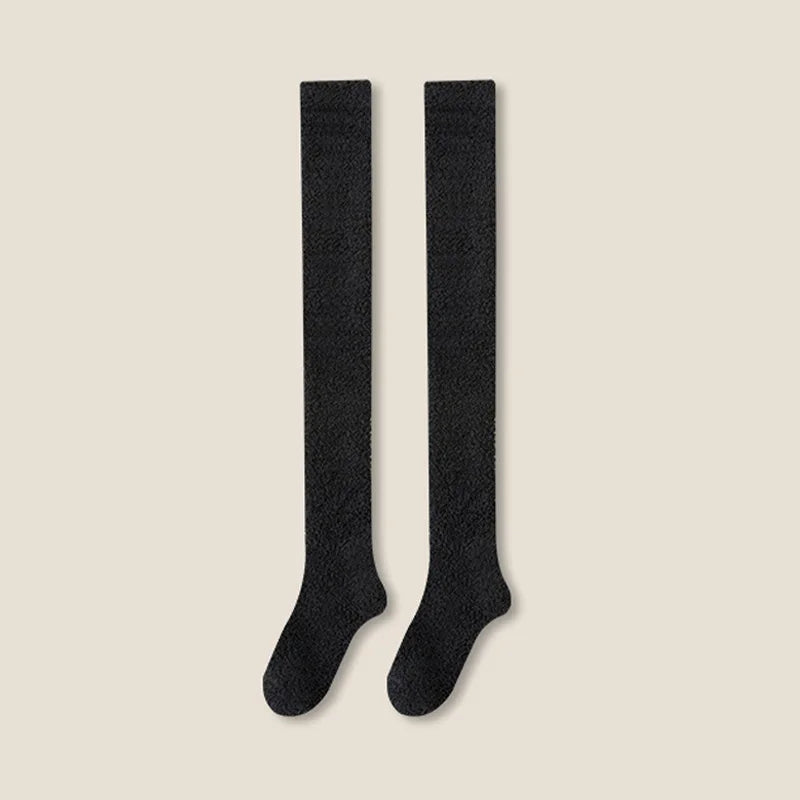 chaussettes hautes molletonnées noires