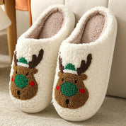 chaussons pilou pilou magie de Noël motif cerf
