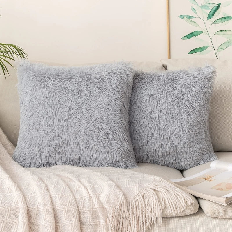 Housse de coussin fausse fourrure
