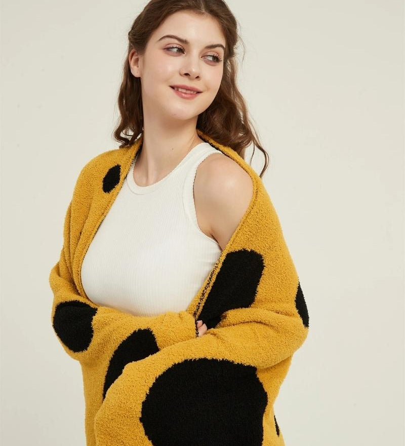 Plaid original à pois pour femme en matière Pilou Pilou