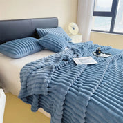 plaid pilou cocon de douceur bleu