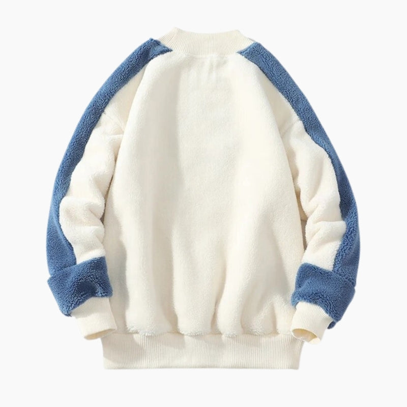 Pull blanc et bleu à motif pour un hiver bien au chaud !