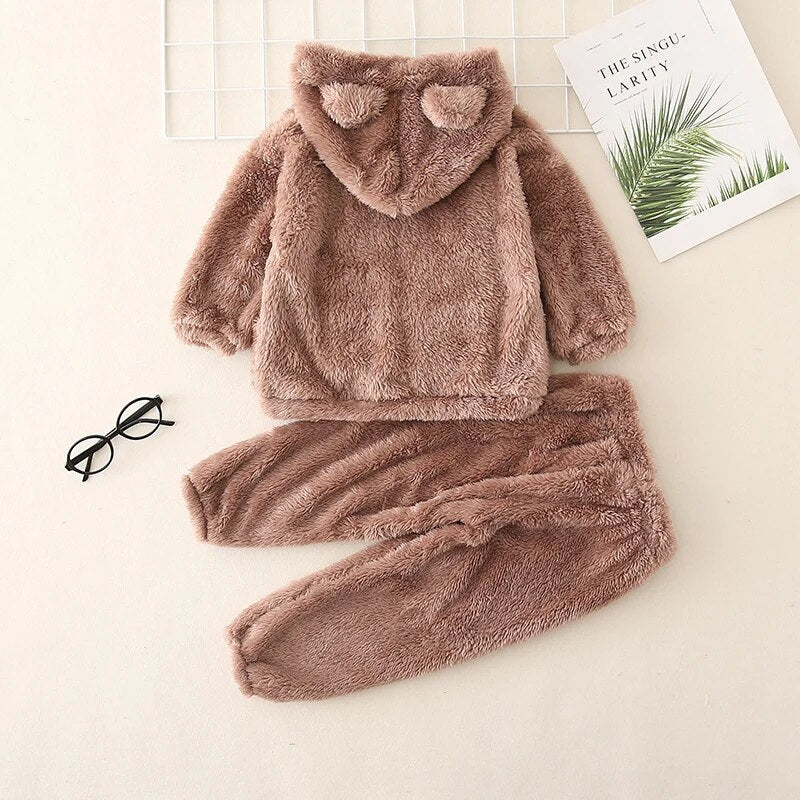 Pyjama marron en matière molleton pour bébé