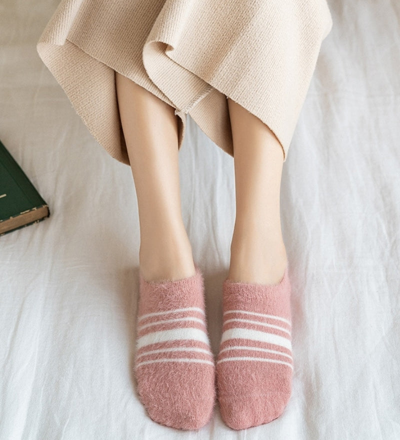 Chaussette basse en matière Pilou Pilou de couleur rose