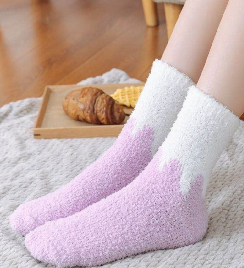 Chaussette chaude violet pastel et blanche pour femme