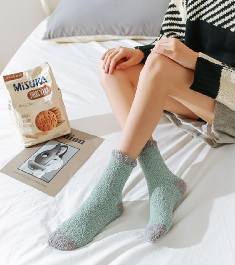 Chaussette haute couleur vert d'eau en laine de Pilou Pilou