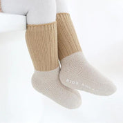 Chaussette fines en polaire pour bébé