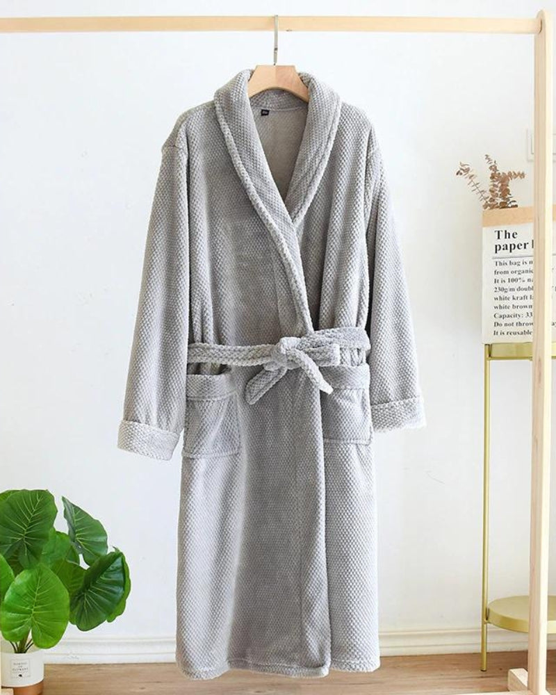 Chemise de nuit d'hiver gris clair pour homme