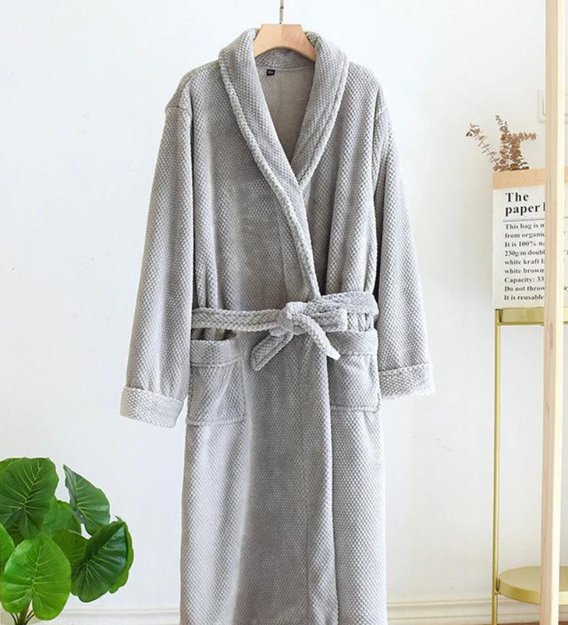 Chemise de nuit d'hiver gris clair pour homme