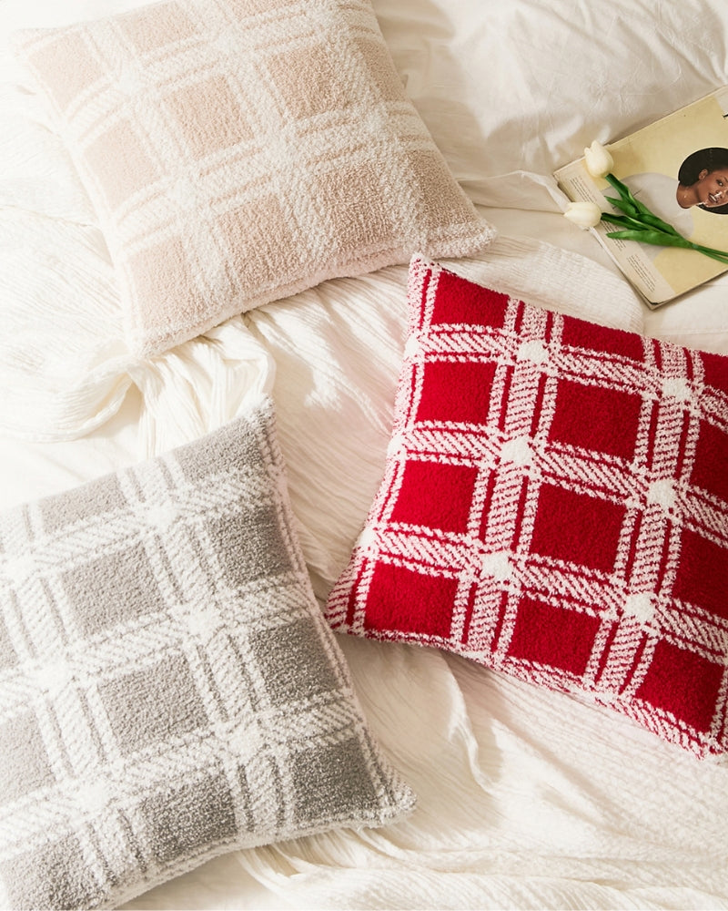 coussin fausse fourrure gris