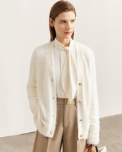 Gilet doux couleur blanc cassé pour femme