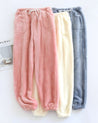 Pantalon de pyjama couleur crème en matière flanelle pour femme