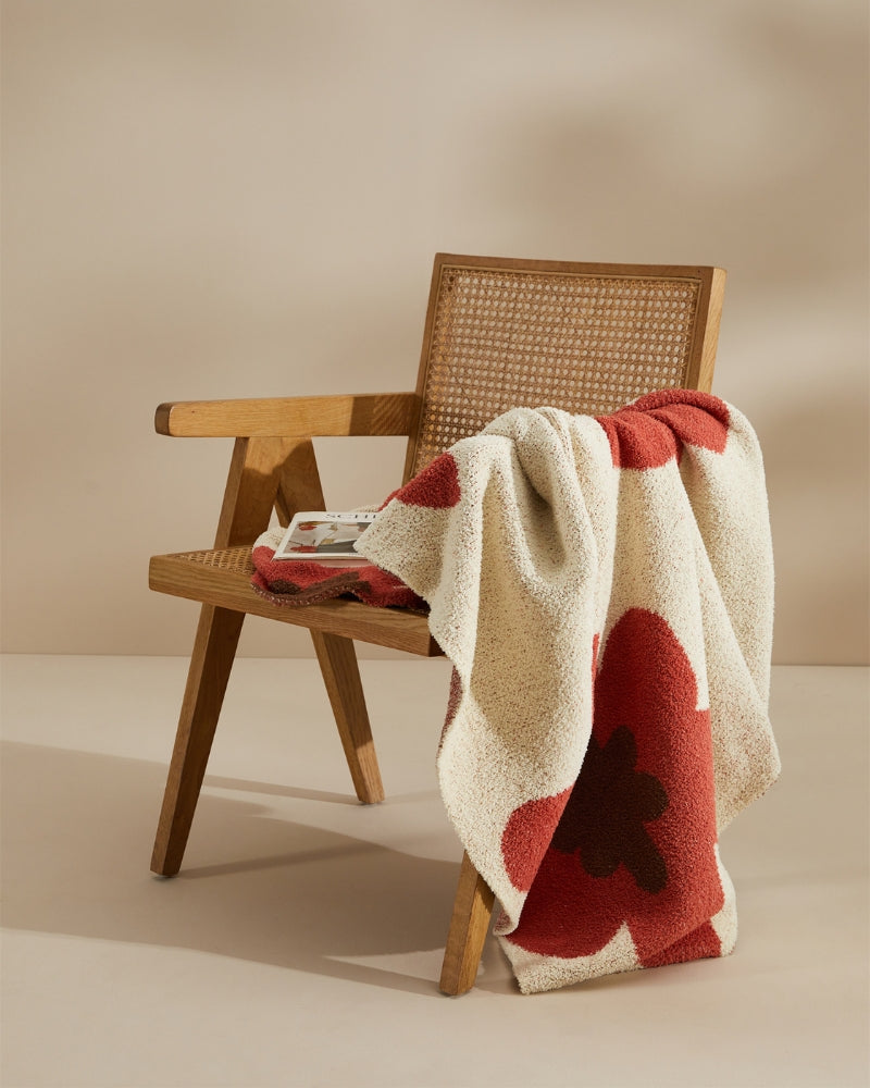Plaid à motifs de roses en doudou