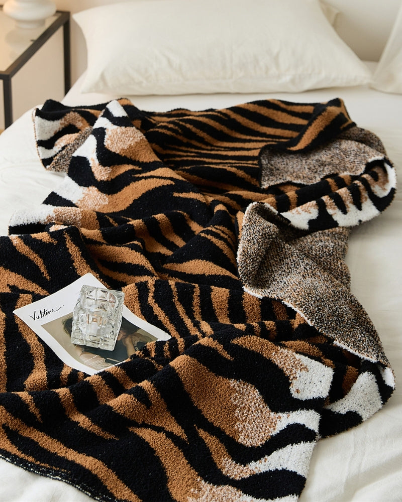 Plaid en fausse fourrure imitation tigre