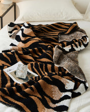 Plaid en fausse fourrure imitation tigre