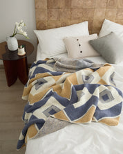 Plaid de canapé à motifs en matière polaire