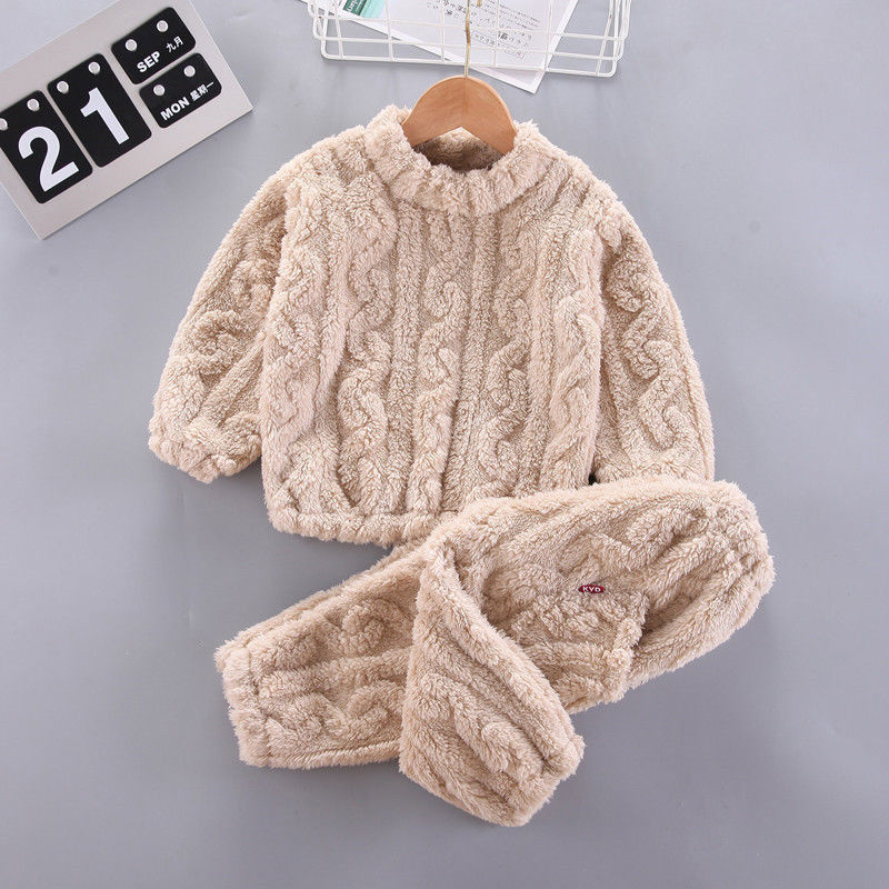 Pyjama doux et chaud pour enfant
