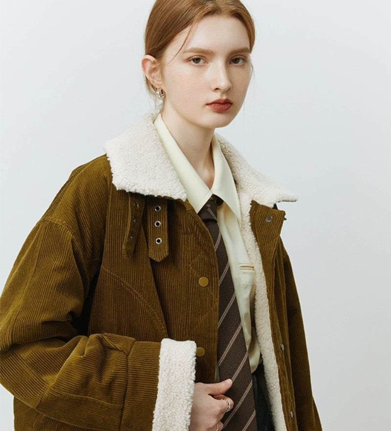 Veste avec col en matière mouton synthétique pour femme